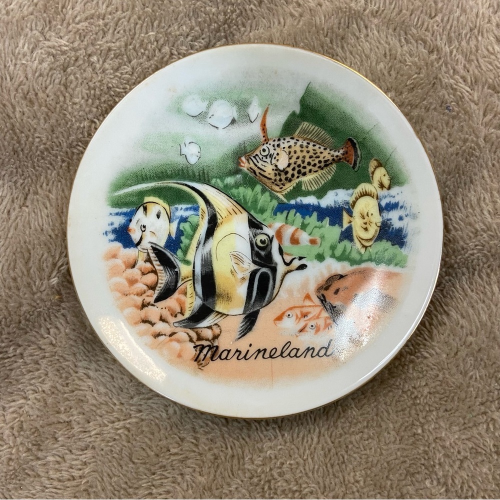 Vintage Marineland Souvenir Dish.